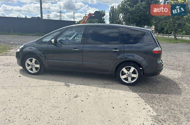 Мінівен Ford S-Max 2010 в 