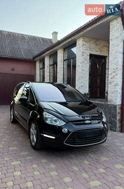Минивэн Ford S-Max 2011 в 