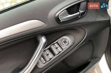 Минивэн Ford S-Max 2011 в 