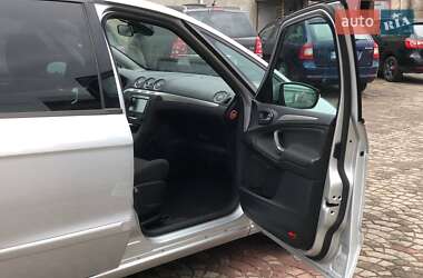 Минивэн Ford S-Max 2011 в 