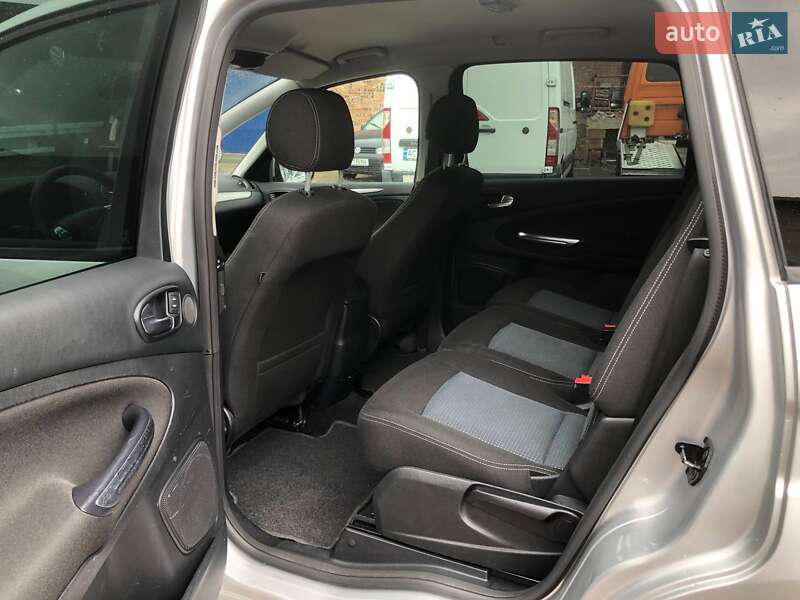 Минивэн Ford S-Max 2011 в Ковеле