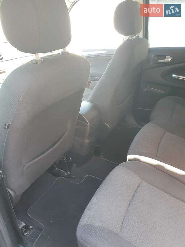 Минивэн Ford S-Max 2009 в Чемеровцах