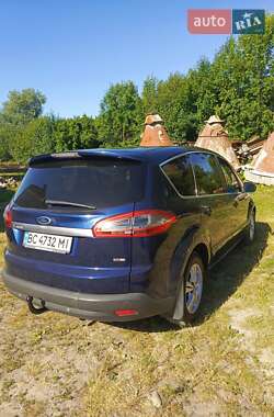Мінівен Ford S-Max 2010 в 