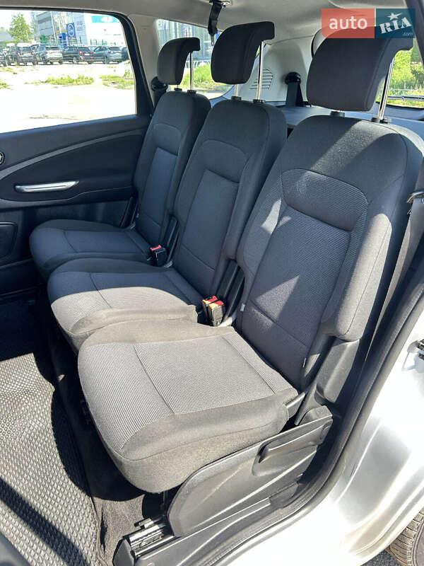 Минивэн Ford S-Max 2009 в Сумах