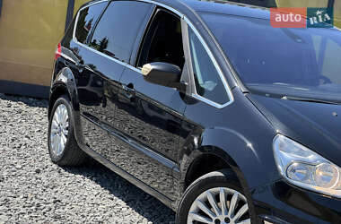 Минивэн Ford S-Max 2011 в 