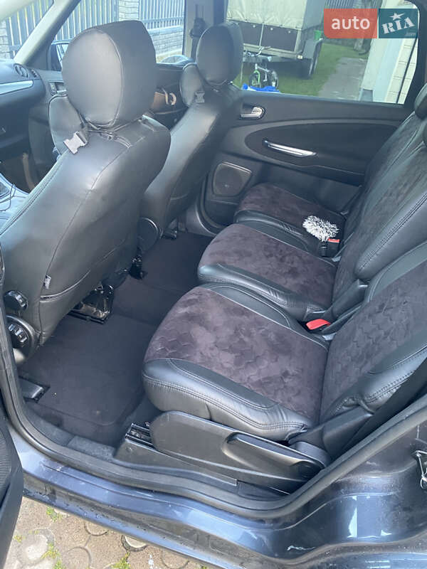 Мінівен Ford S-Max 2008 в Острозі