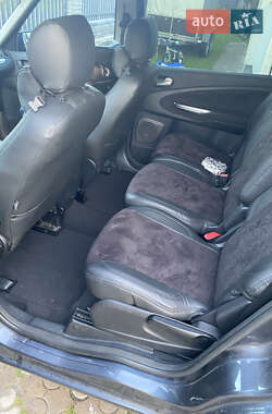 Минивэн Ford S-Max 2008 в 