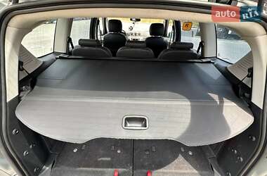 Минивэн Ford S-Max 2009 в 