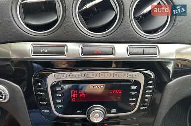 Минивэн Ford S-Max 2013 в 