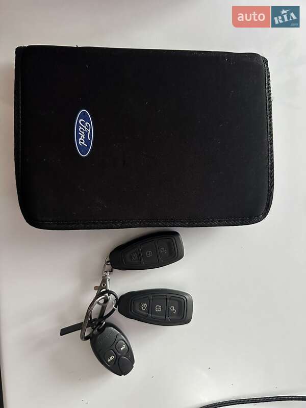 Минивэн Ford S-Max 2013 в Киеве