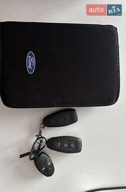 Минивэн Ford S-Max 2013 в 