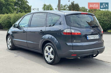 Минивэн Ford S-Max 2006 в 