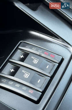 Мінівен Ford S-Max 2014 в 