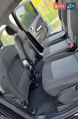 Мінівен Ford S-Max 2014 в 
