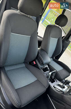 Мінівен Ford S-Max 2014 в 