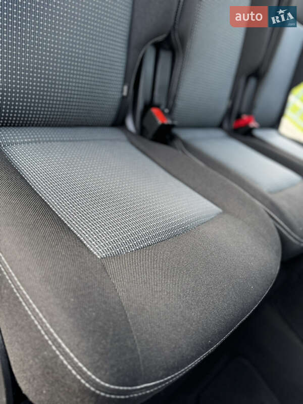Мінівен Ford S-Max 2014 в Трускавці