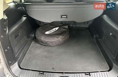 Мінівен Ford S-Max 2013 в 