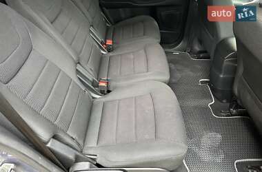Мінівен Ford S-Max 2013 в 
