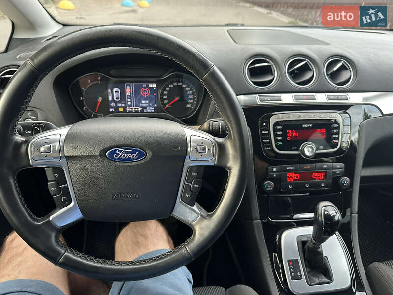 Мінівен Ford S-Max 2013 в Києві
