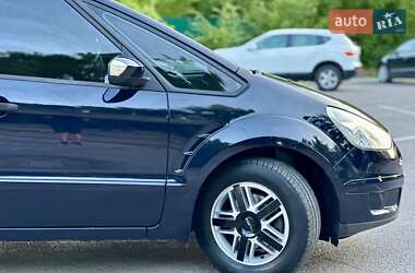 Минивэн Ford S-Max 2007 в 