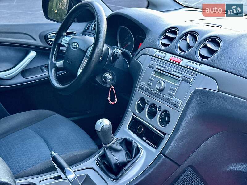 Минивэн Ford S-Max 2007 в Виннице