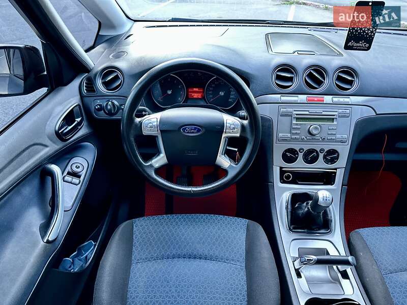 Минивэн Ford S-Max 2007 в Виннице