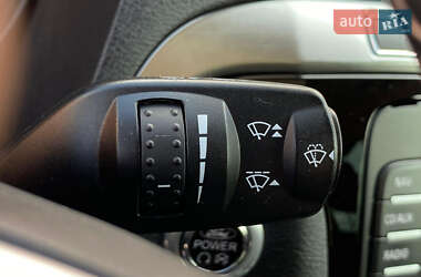 Минивэн Ford S-Max 2013 в 