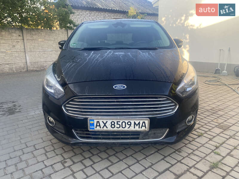 Минивэн Ford S-Max 2015 в Харькове