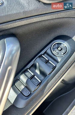 Мінівен Ford S-Max 2009 в 