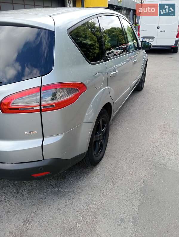 Мінівен Ford S-Max 2010 в Луцьку
