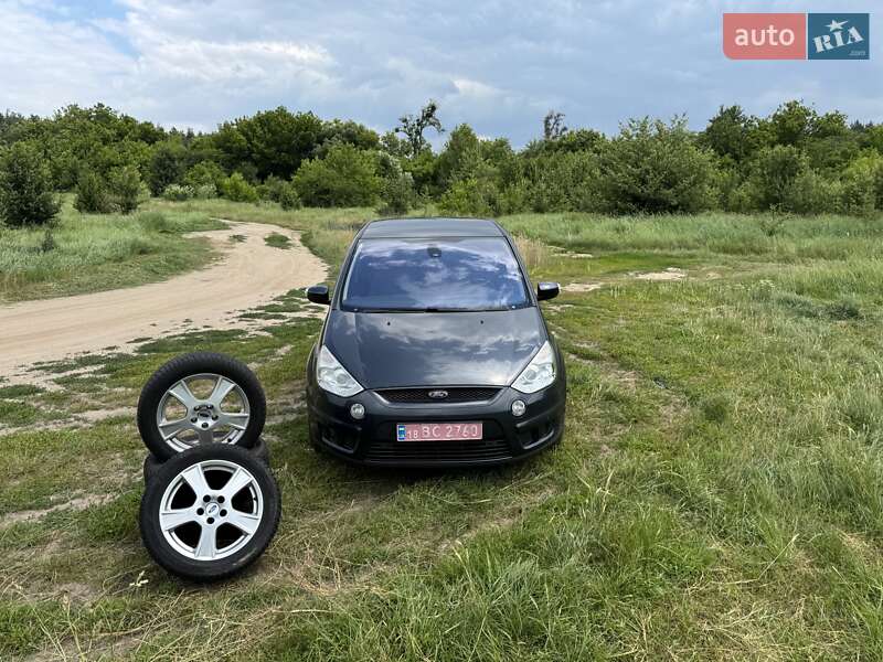 Минивэн Ford S-Max 2009 в Киеве