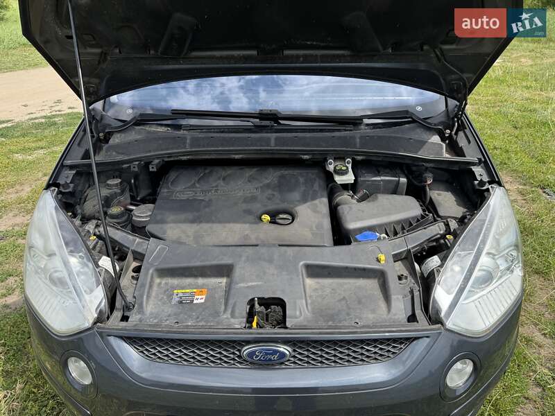 Минивэн Ford S-Max 2009 в Киеве