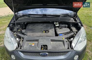 Минивэн Ford S-Max 2009 в 
