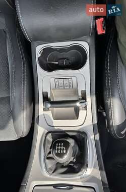 Минивэн Ford S-Max 2009 в 