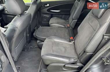 Минивэн Ford S-Max 2009 в 