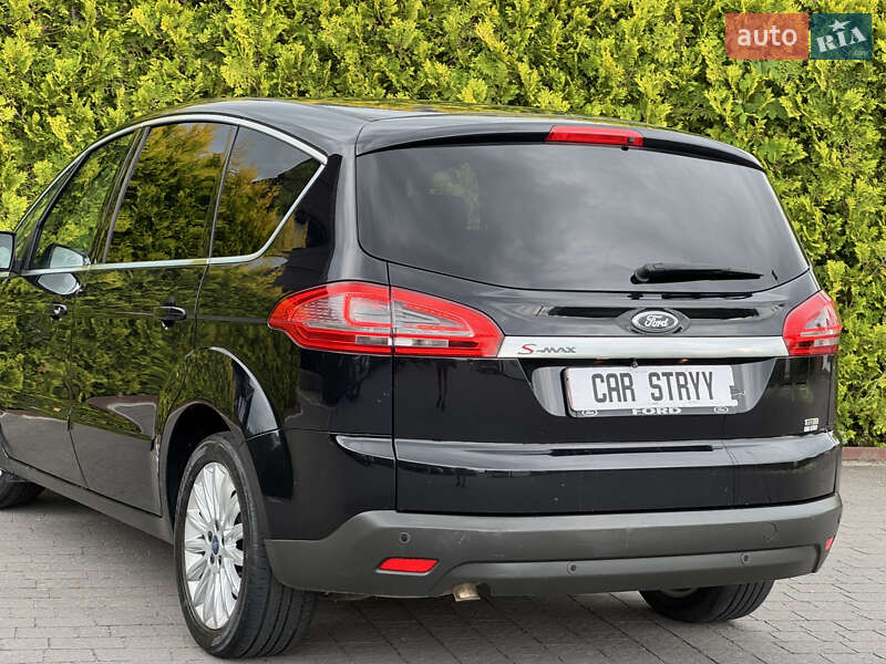 Минивэн Ford S-Max 2011 в Стрые