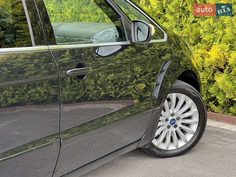 Минивэн Ford S-Max 2011 в Стрые