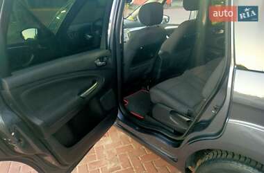 Минивэн Ford S-Max 2009 в 