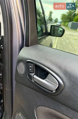 Минивэн Ford S-Max 2012 в 