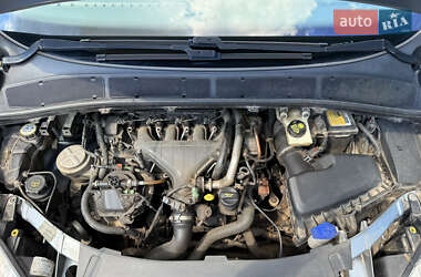Минивэн Ford S-Max 2006 в 