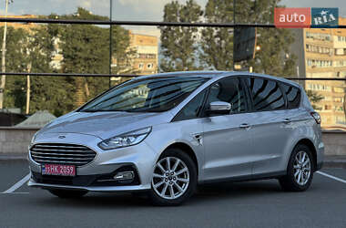 Минивэн Ford S-Max 2020 в 