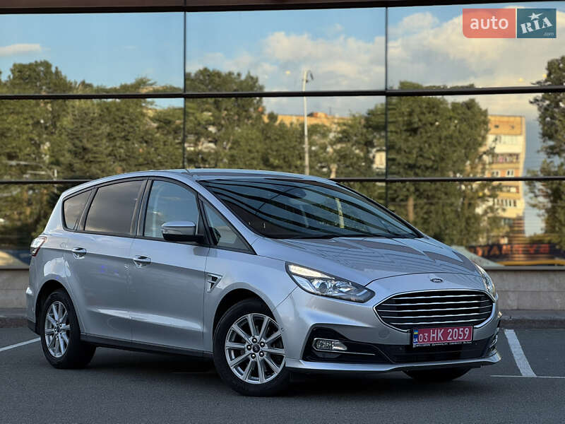 Минивэн Ford S-Max 2020 в 
