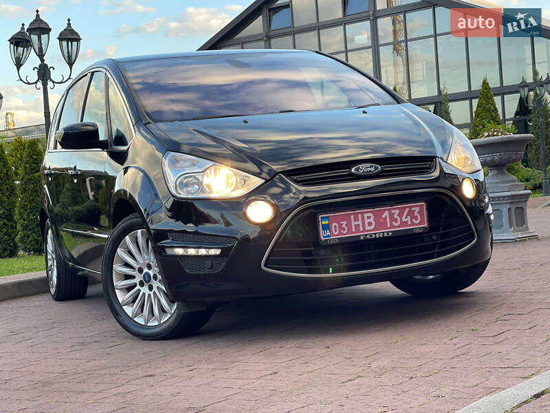 Минивэн Ford S-Max 2011 в Стрые