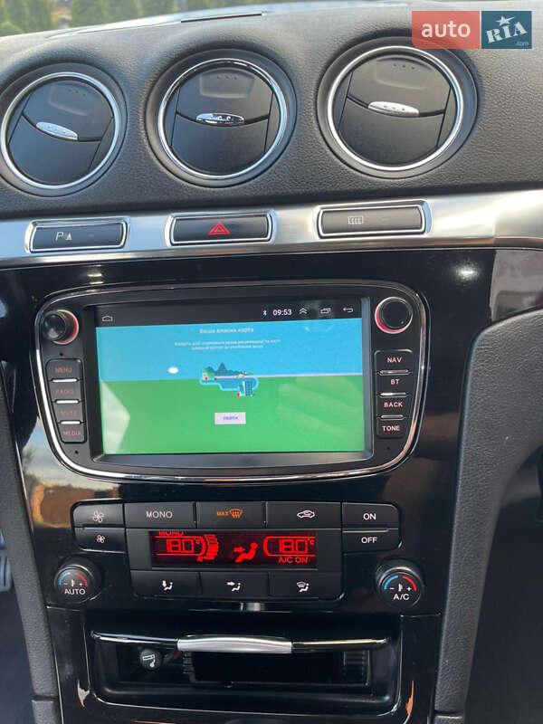 Минивэн Ford S-Max 2011 в Стрые