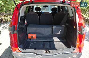 Минивэн Ford S-Max 2012 в 