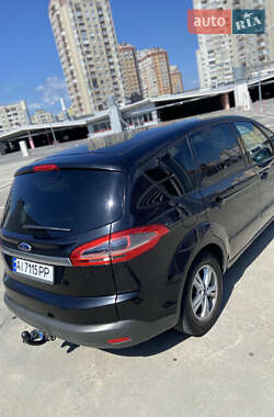 Минивэн Ford S-Max 2011 в 