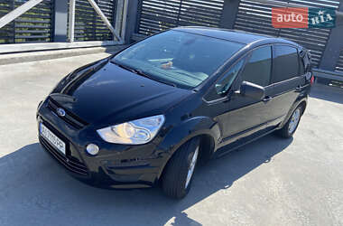 Минивэн Ford S-Max 2011 в 
