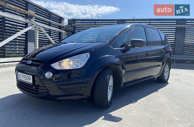 Минивэн Ford S-Max 2011 в 