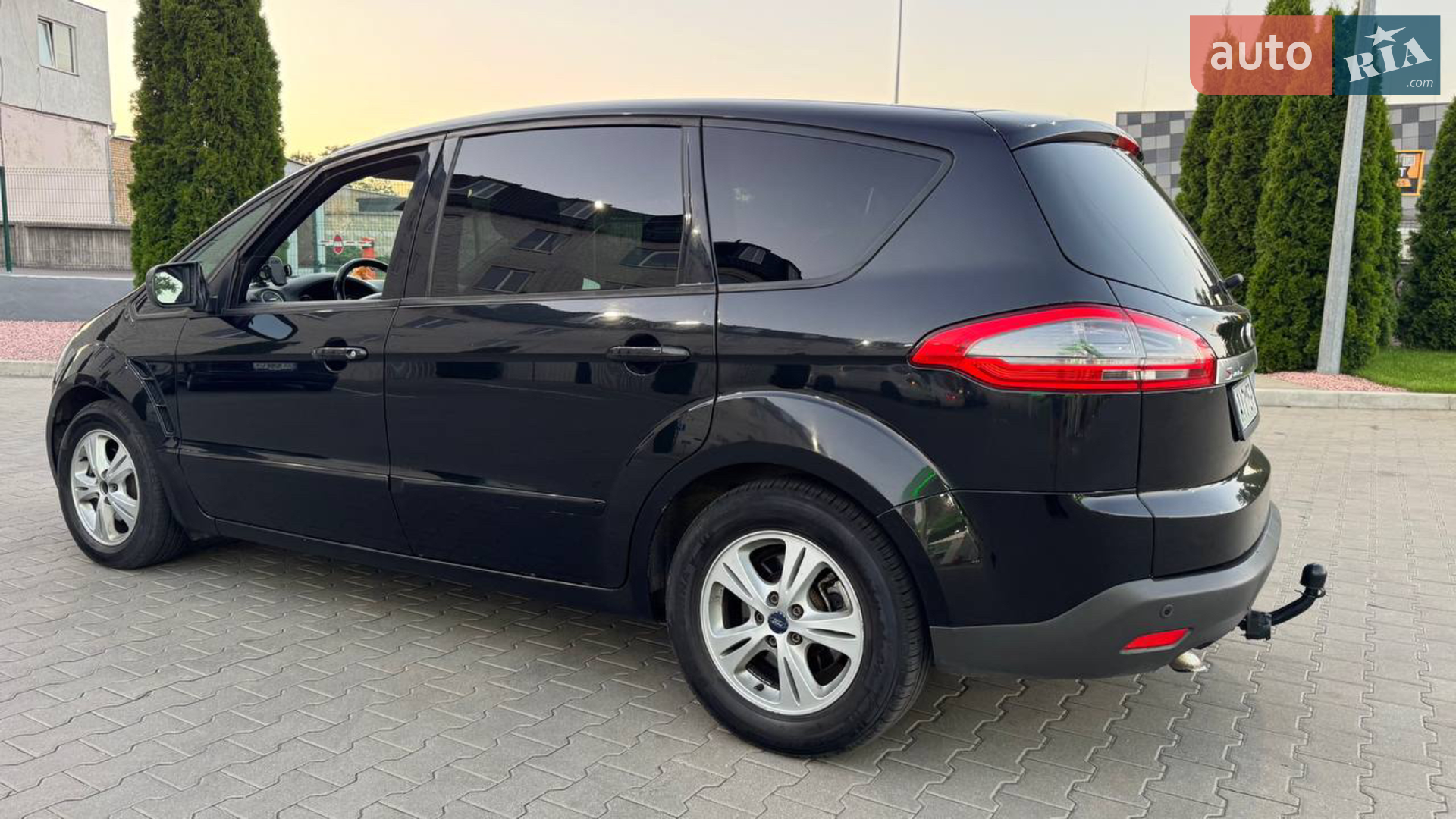 2011 Ford S-MAX - мініатюра 24