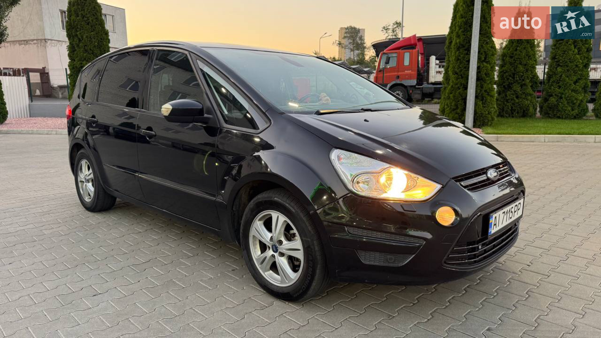2011 Ford S-MAX - мініатюра 2
